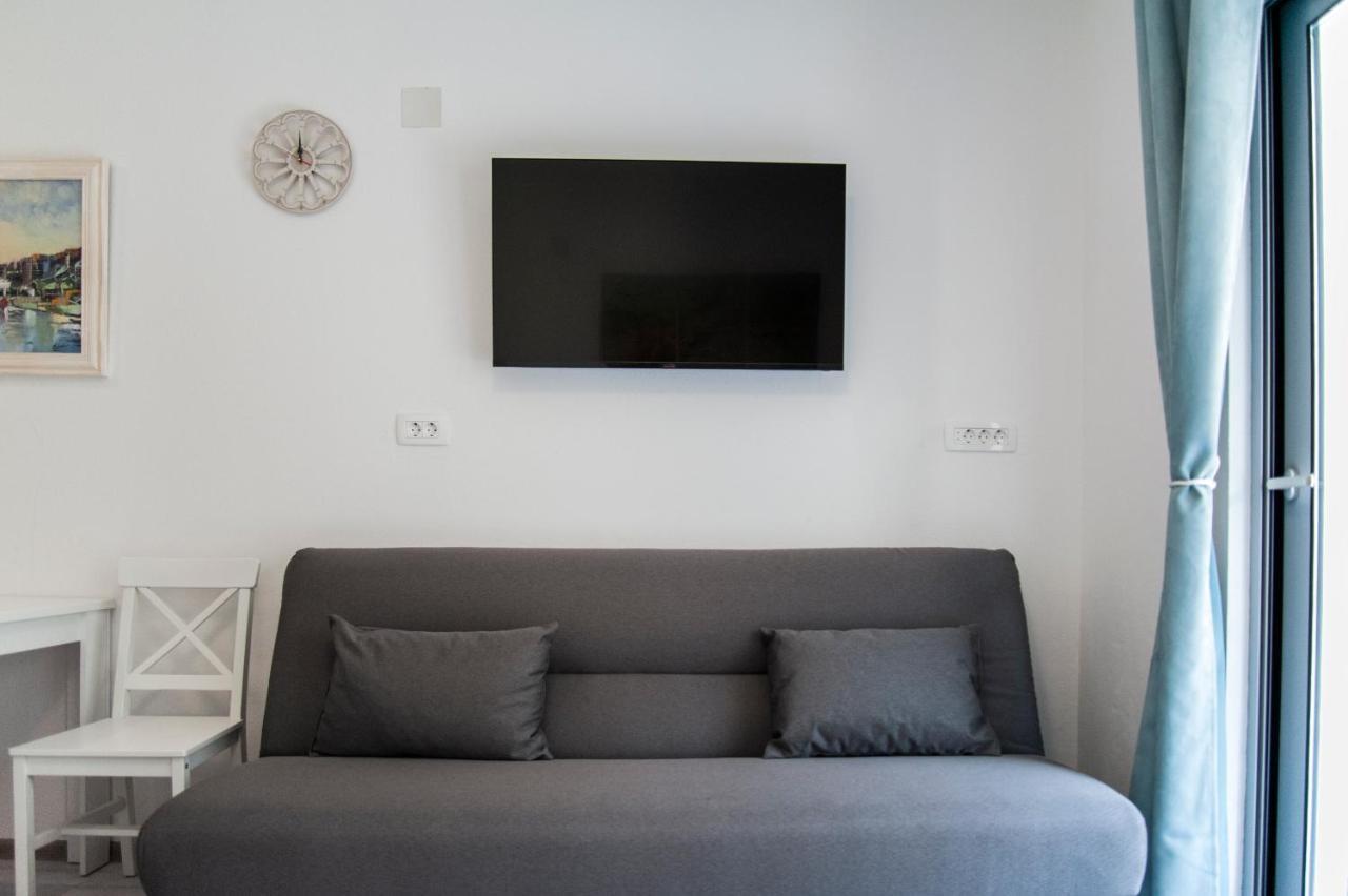 Soko Apartments Huoneistohotelli Soko Херцег-Нови Экстерьер фото