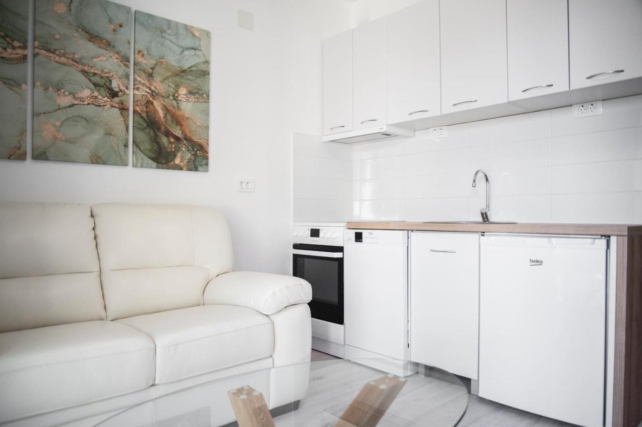 Soko Apartments Huoneistohotelli Soko Херцег-Нови Экстерьер фото