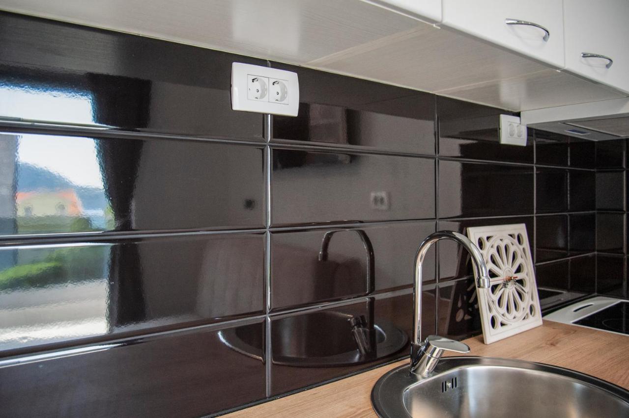 Soko Apartments Huoneistohotelli Soko Херцег-Нови Экстерьер фото